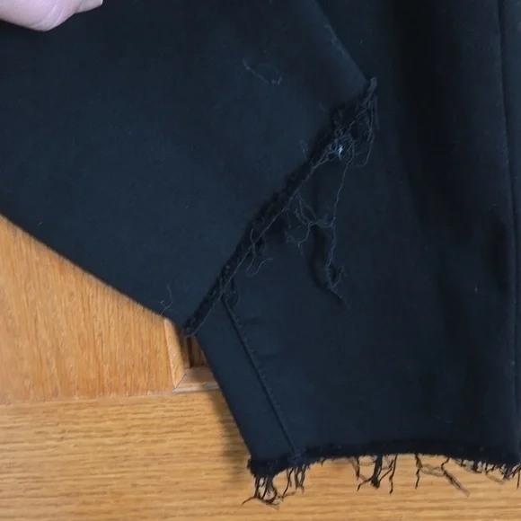 Judy Blue Black Distressed Skinny Jeans Raw Hem Size 14W - Picture 3 of 16